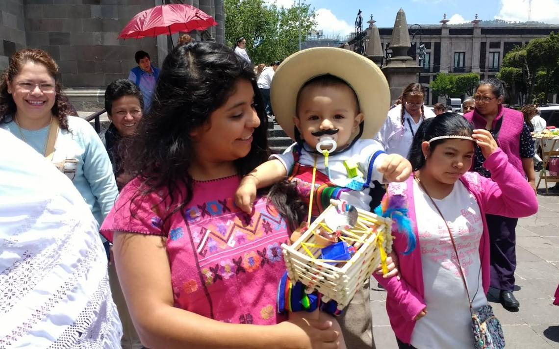 Galería] Visten a niños de “indios” para celebrar jueves de Corpus - El Sol  de Toluca | Noticias Locales, Policiacas, sobre México, Edomex y el Mundo